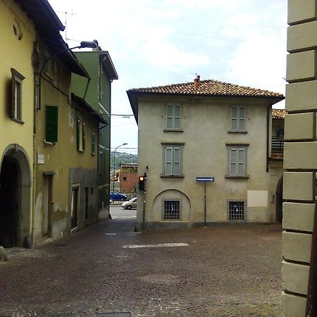 La Piazza B&B Vercurago Luaran gambar