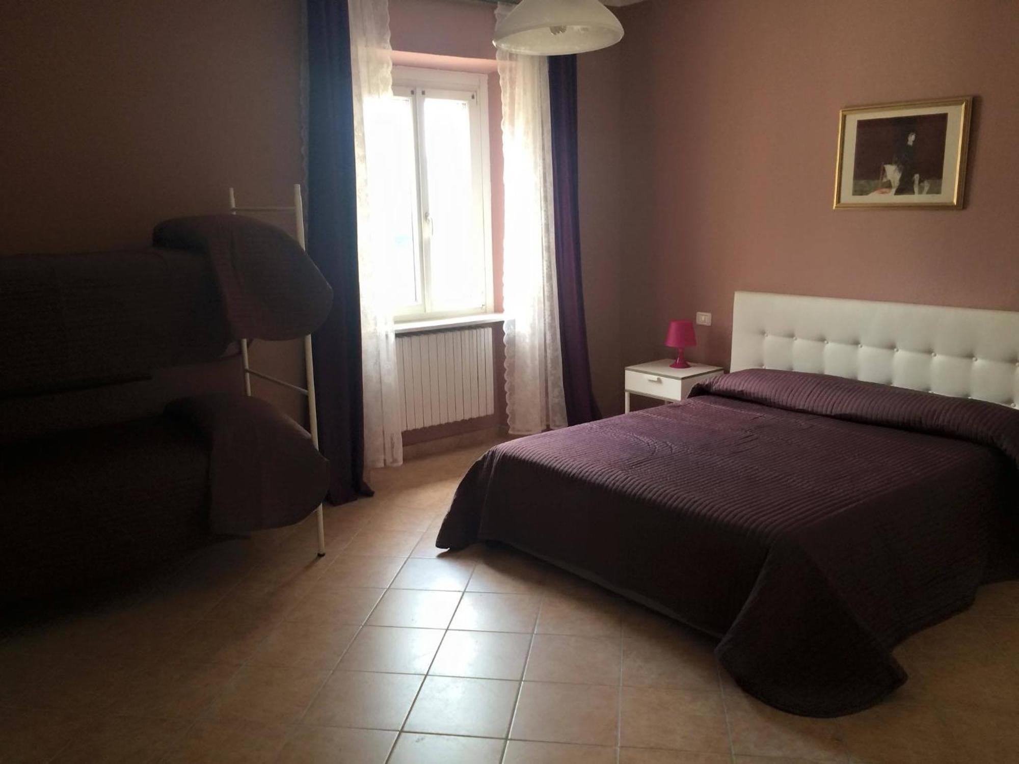 La Piazza B&B Vercurago Bilik gambar